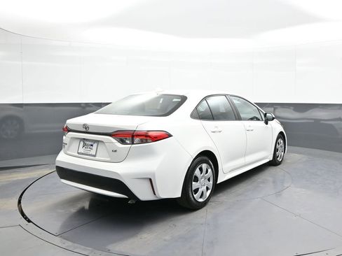 Certified 2020 Toyota Corolla LE image 6