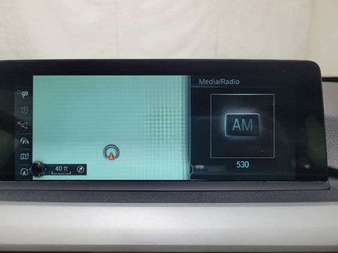 Used 2017 BMW 320i Sedan RWD image 25
