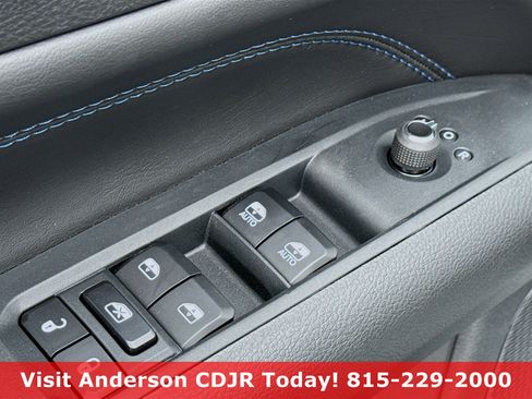 New 2026 Jeep Compass Limited image 8