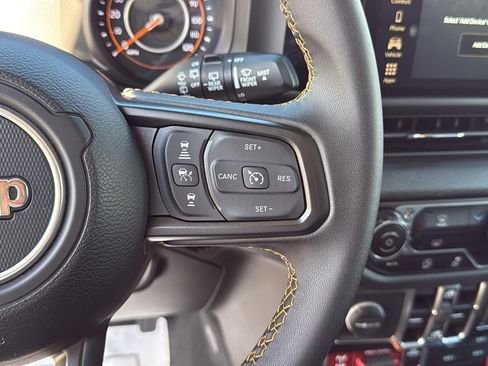 Certified 2024 Jeep Wrangler Willys image 16