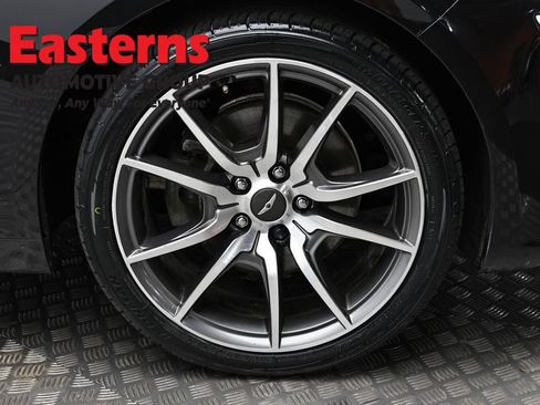 Used 2023 Genesis G70 2.0T AWD/4WD image 32