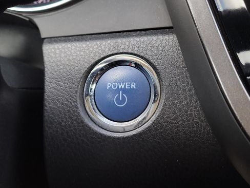 Used 2020 Toyota Camry LE FWD image 24