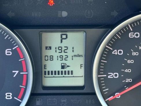 Used 2016 Subaru Forester 2.5i Premium w/ All-Weather Package AWD/4WD image 19
