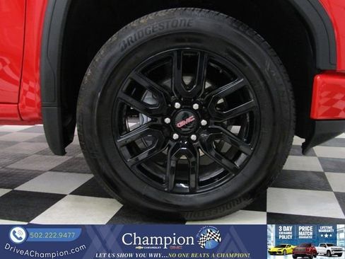 Certified 2025 GMC Sierra 1500 Elevation image 3