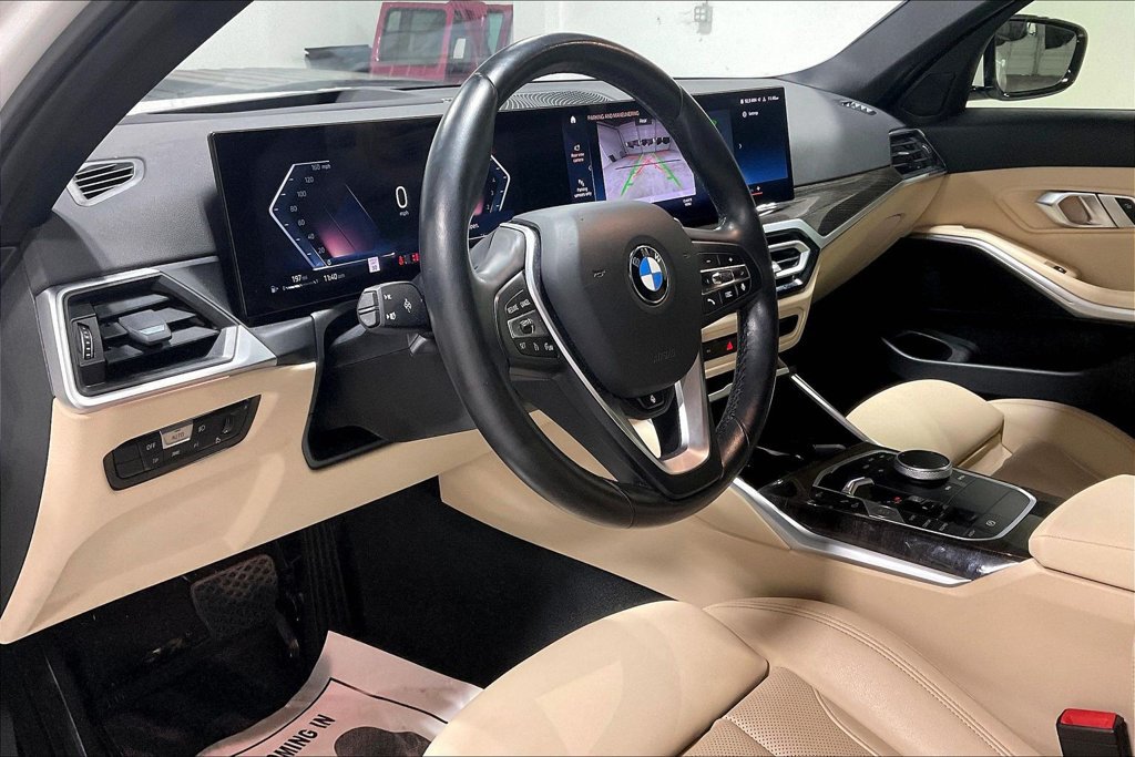 Used 2023 BMW 330i Sedan w/ Premium Package RWD image 16