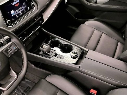 New 2026 Nissan Rogue SV image 9