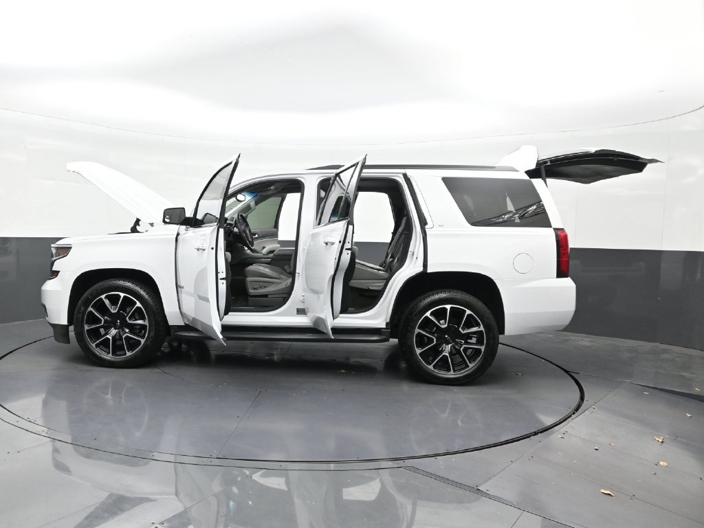 Used 2018 Chevrolet Tahoe LT w/ Luxury Package RWD image 35
