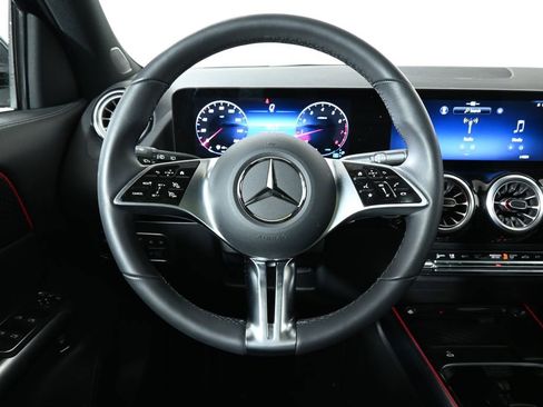 Certified 2026 Mercedes-Benz GLA 250 4MATIC image 16