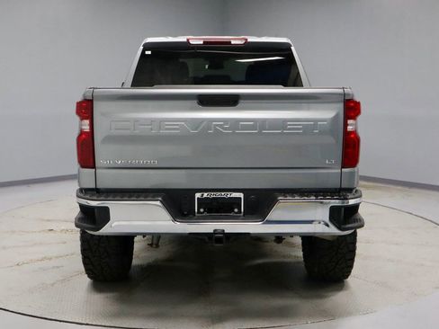 Used 2025 Chevrolet Silverado 1500 LT AWD/4WD image 12