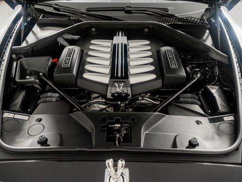 Used 2013 Rolls-Royce Ghost image 56