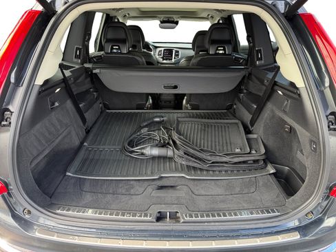 Used 2022 Volvo XC90 T8 Inscription w/ Advanced Package AWD/4WD image 17