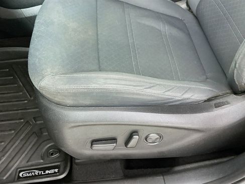 Used 2020 Kia Sorento S image 9