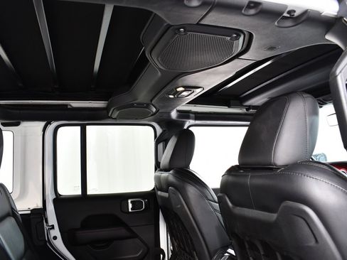 Used 2019 Jeep Wrangler Unlimited Rubicon image 18