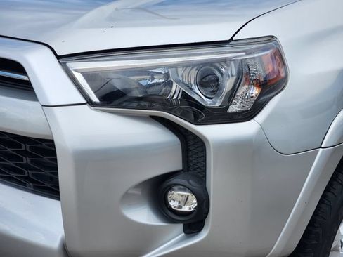 Used 2021 Toyota 4Runner SR5 Premium AWD/4WD image 9
