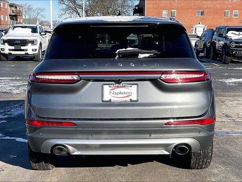 Used 2022 Lincoln Corsair AWD w/ Premium Package image 3