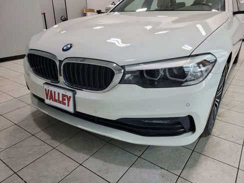 Used 2018 BMW 530i xDrive image 25