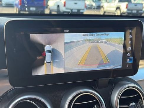 Used 2022 Mercedes-Benz GLC 300 image 13