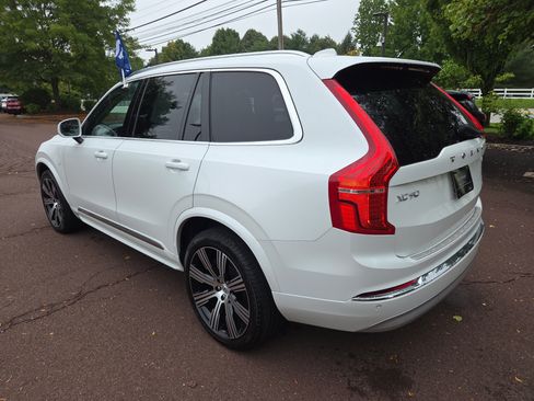 Used 2022 Volvo XC90 T8 Inscription Expression AWD/4WD image 5