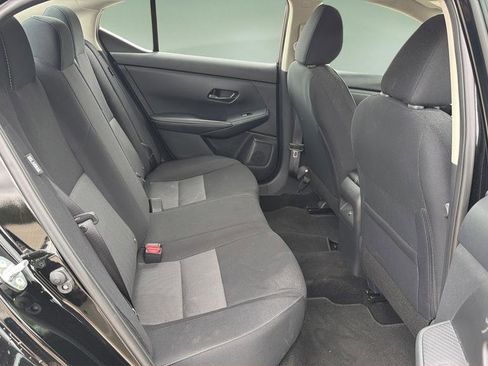 Certified 2025 Nissan Sentra SV FWD image 15