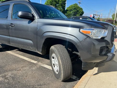Used 2023 Toyota Tacoma SR AWD/4WD image 6
