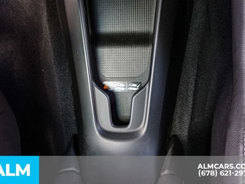 Used 2020 Chevrolet Corvette Stingray Preferred Cpe w/ 2LT Preferred Equipment Group RWD image 36
