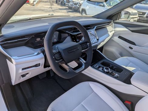 New 2026 Jeep Cherokee Limited image 11