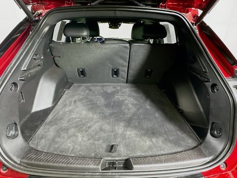 Used 2025 Chevrolet Equinox EV LT w/ Convenience Package image 29