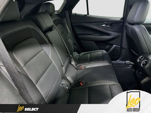 Used 2024 Chevrolet Blazer EV LT AWD/4WD image 30