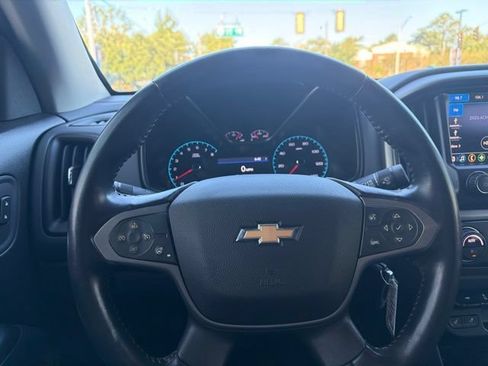 Used 2019 Chevrolet Colorado Z71 RWD image 12
