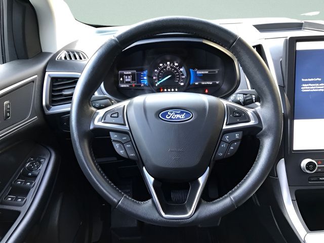 Used 2022 Ford Edge SEL w/ Convenience Package AWD/4WD image 18