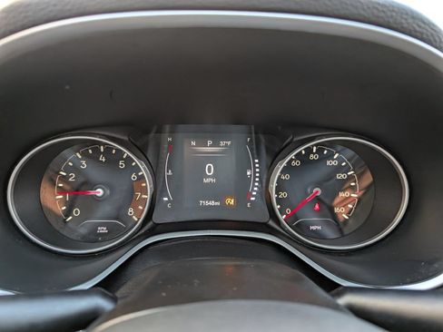 Used 2019 Jeep Compass Latitude AWD/4WD image 24