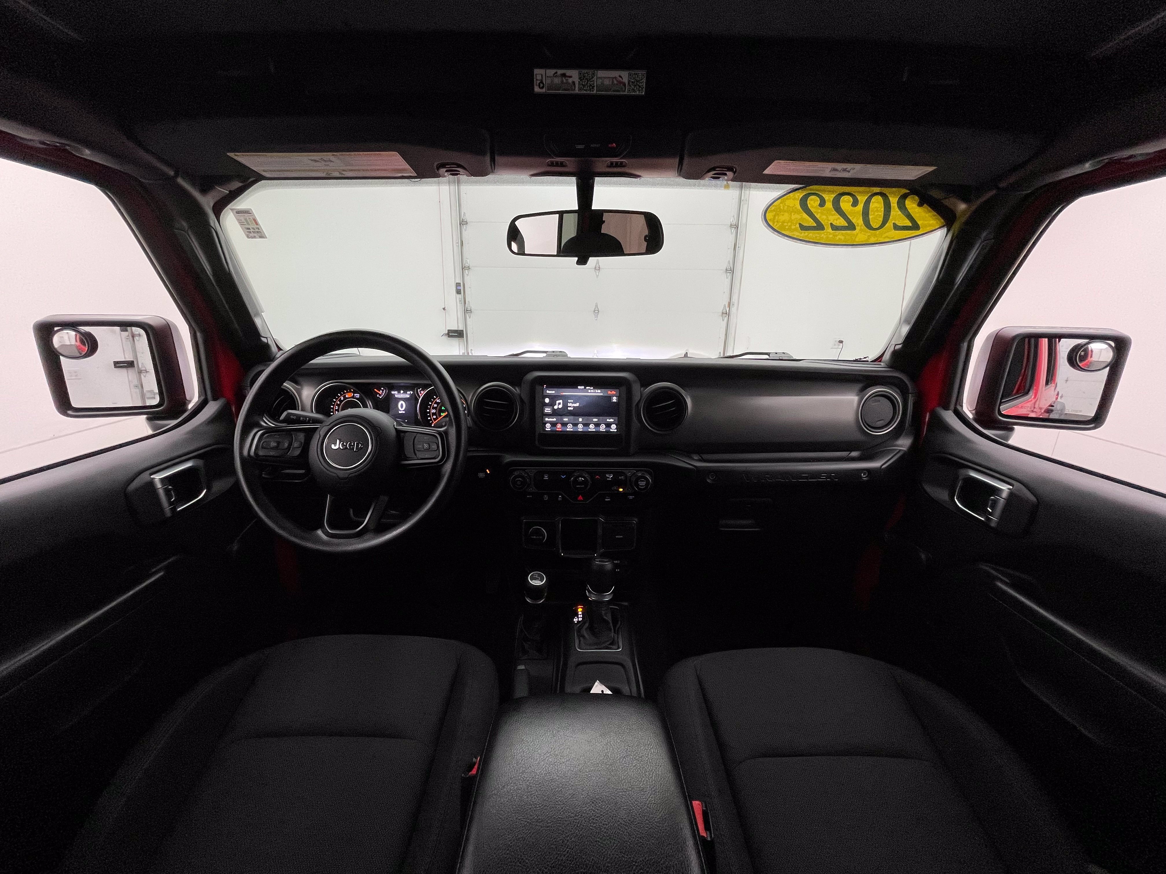Used 2022 Jeep Wrangler Unlimited Sport AWD/4WD image 3
