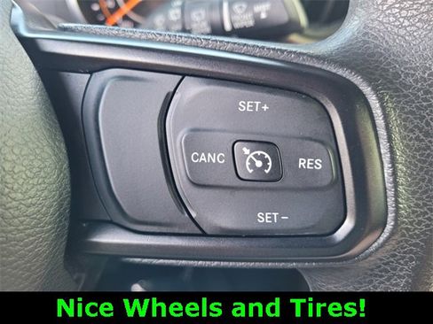 Certified 2018 Jeep Wrangler Unlimited Sport image 27