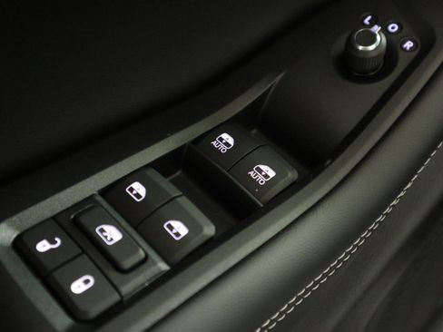 New 2026 Jeep Grand Cherokee Laredo X AWD/4WD image 34