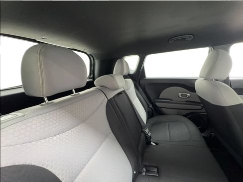 Used 2014 Kia Soul + w/ UVO w/Eservices Package FWD image 26