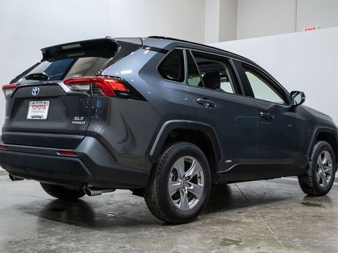 Certified 2023 Toyota RAV4 XLE image 7