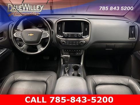 Used 2021 Chevrolet Colorado Z71 w/ Z71 Midnight Edition image 7