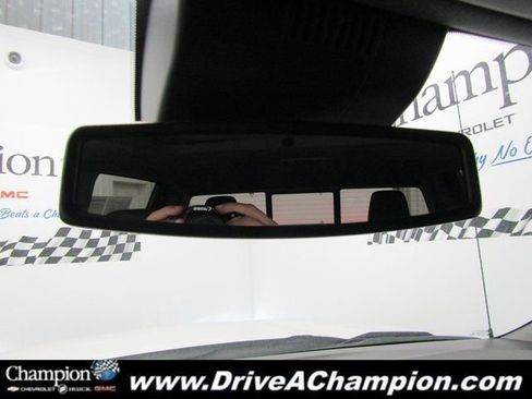 Used 2022 GMC Sierra 1500 SLT w/ SLT Premium Plus Package image 46