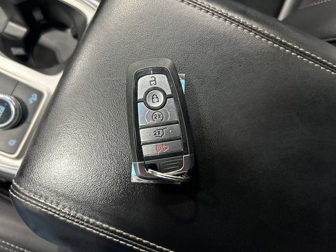 Certified 2023 Ford Explorer XLT w/ Equipment Group 202A image 23