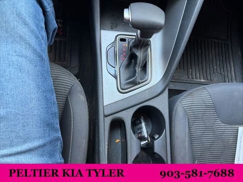 Used 2018 Kia Niro LX image 24