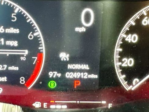Used 2022 Honda Civic Sport image 12