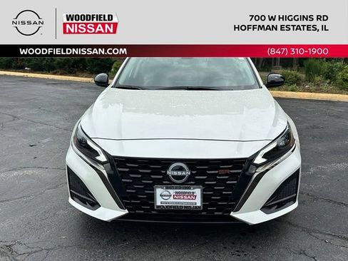 Certified 2025 Nissan Altima 2.5 SR AWD/4WD image 2