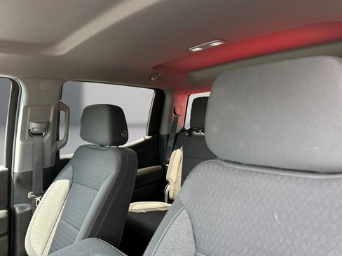 Used 2023 Chevrolet Silverado 1500 Custom AWD/4WD image 14