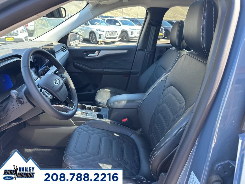Used 2024 Ford Escape SE w/ PHEV Premium Package FWD image 16
