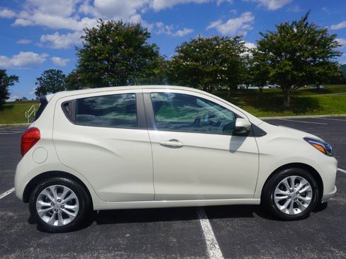 Used 2020 Chevrolet Spark LT image 8