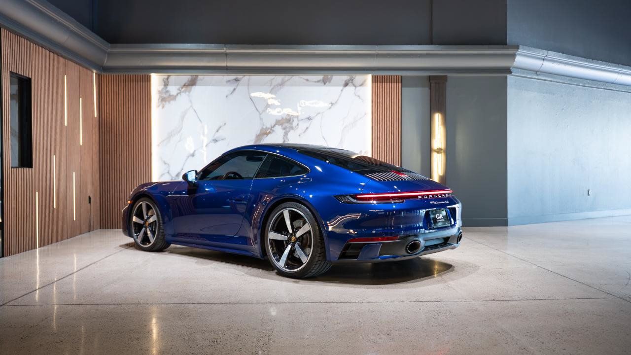 Used 2020 Porsche 911 Carrera 4S AWD/4WD image 7