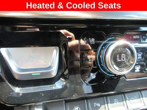 Certified 2025 GMC Sierra 1500 Denali AWD/4WD image 21