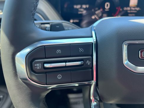 Used 2026 GMC Yukon XL Elevation RWD image 23