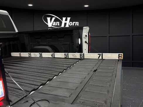 Used 2023 GMC Sierra 1500 SLT w/ SLT Premium Plus Package image 16