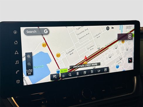 Used 2024 Nissan Altima 2.5 SR w/ SR Premium Package image 13